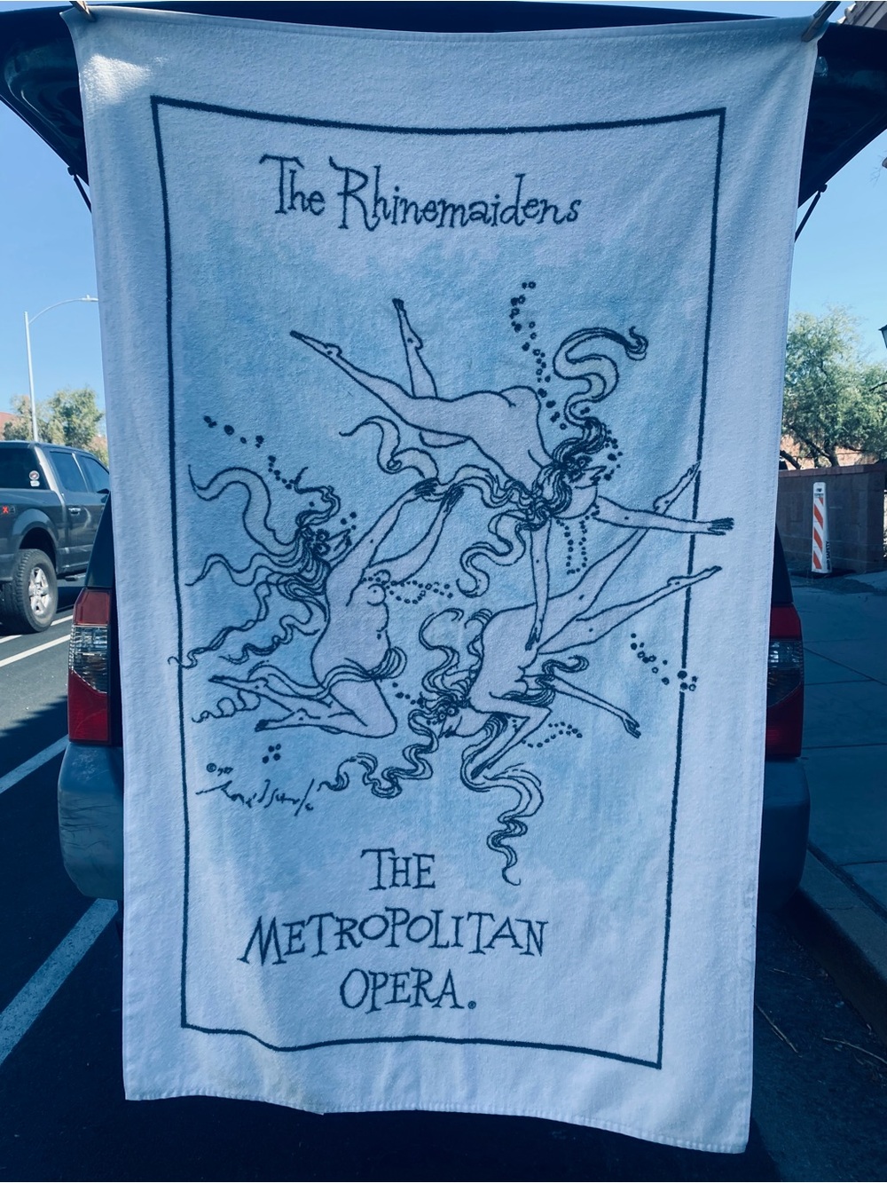 Vintage The Rhinemaidens Metropolitan Opera Men’s Swim Towel - White/Black